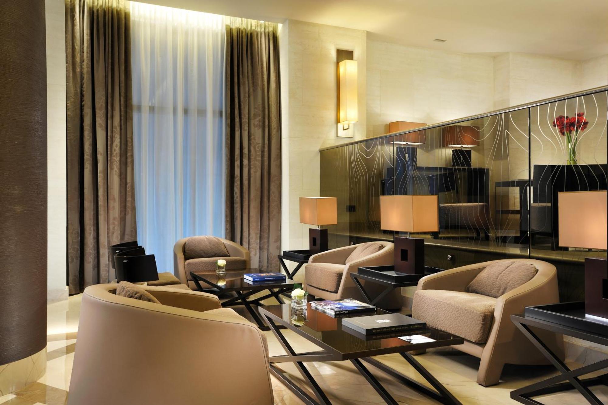 Uptown Palace Milan Dalaman gambar