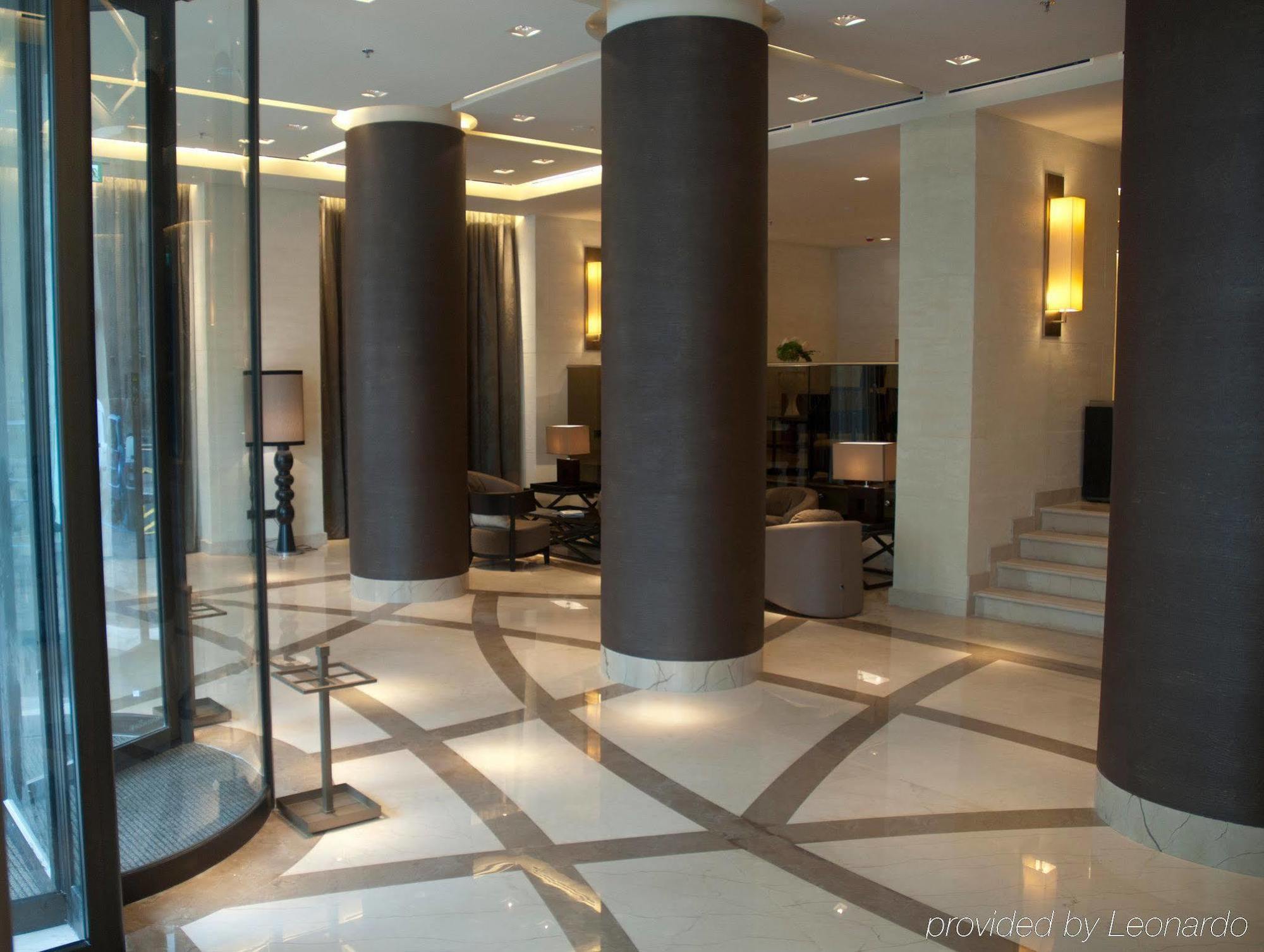 Uptown Palace Milan Dalaman gambar