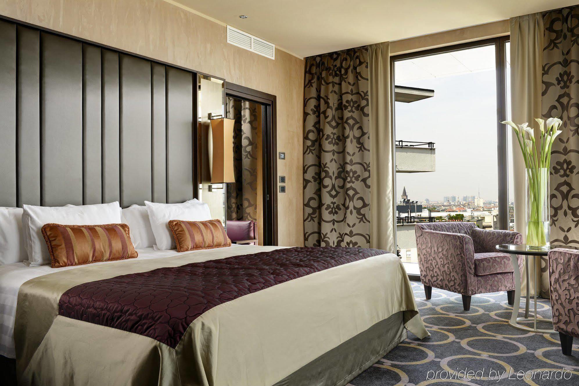 Uptown Palace Milan Luaran gambar